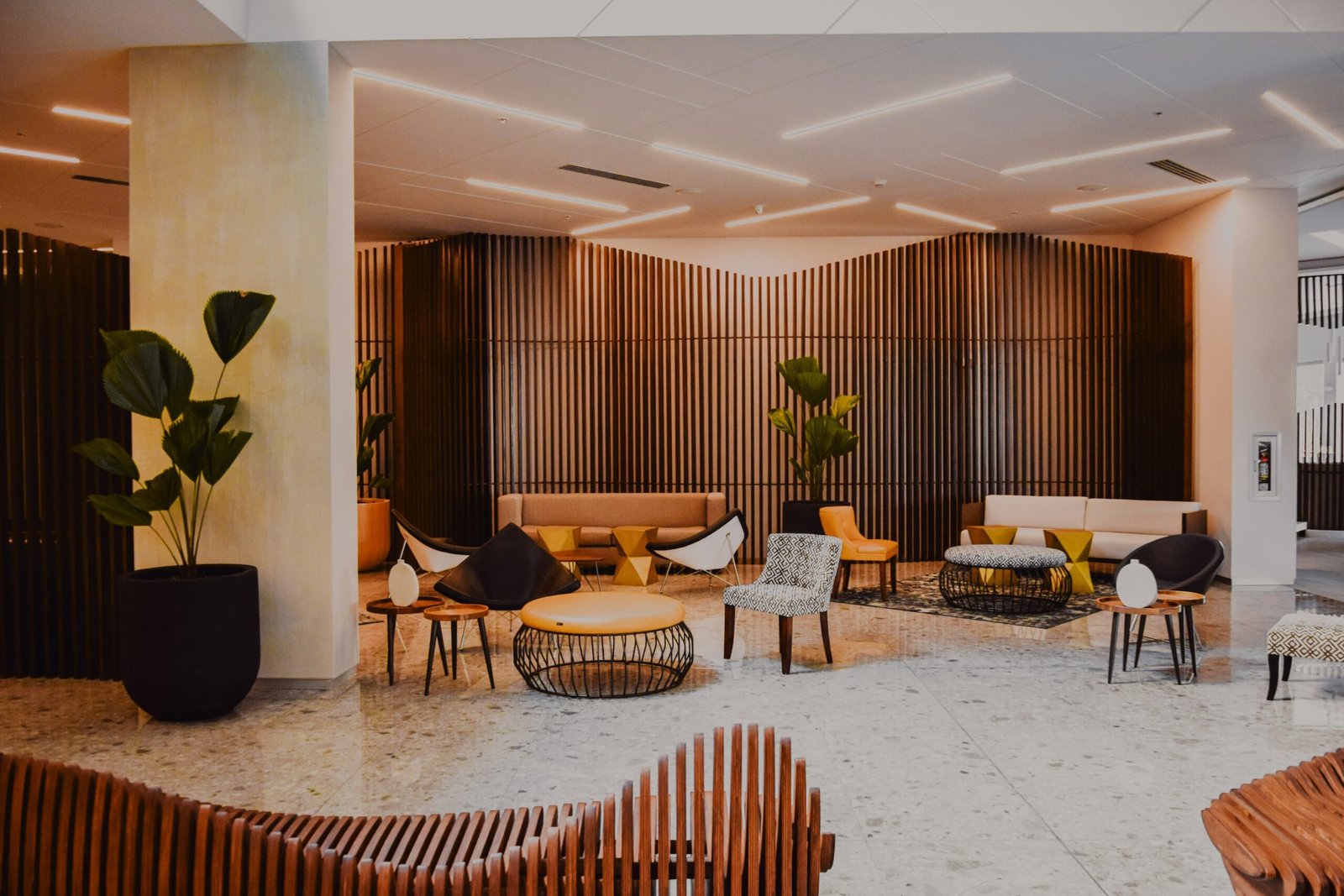Best credit cards for hotel elite status